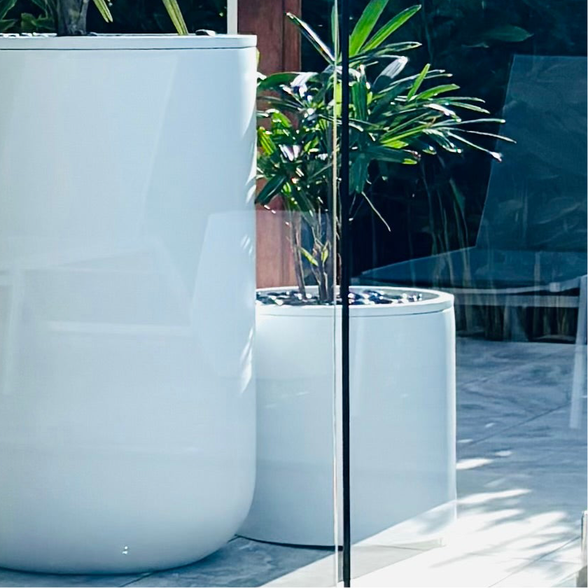 Cylinder Pot • White