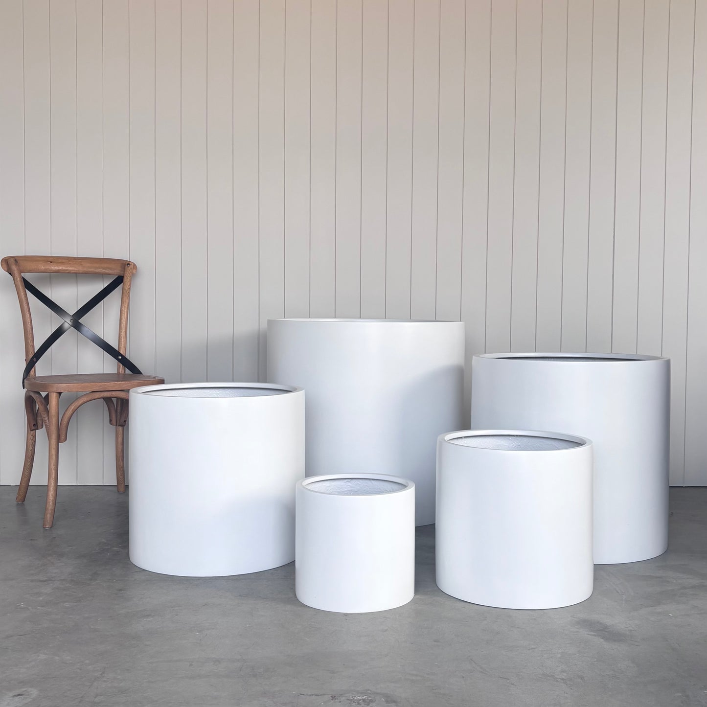 Cylinder Pot • White